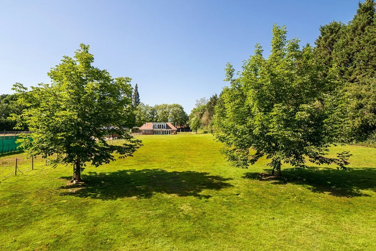 Lambs Lane, Swallowfield, RG7