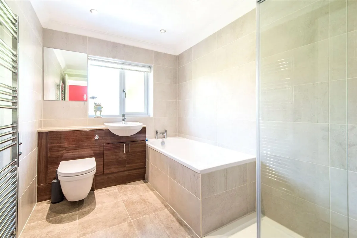 Skippetts Lane East, Basingstoke, RG21