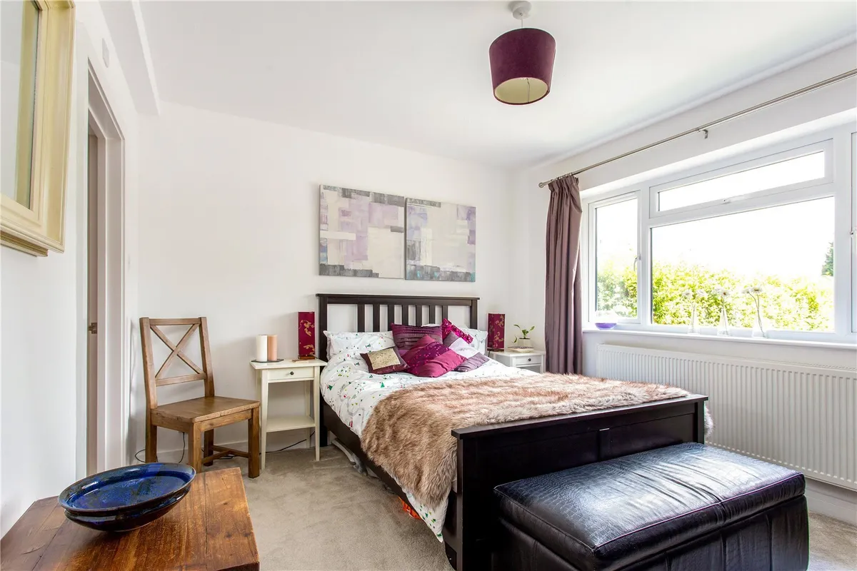 Coopers Lane, Bramley, RG26