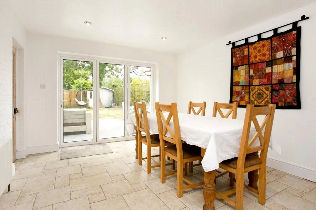 Sherfield Road, Bramley, RG26