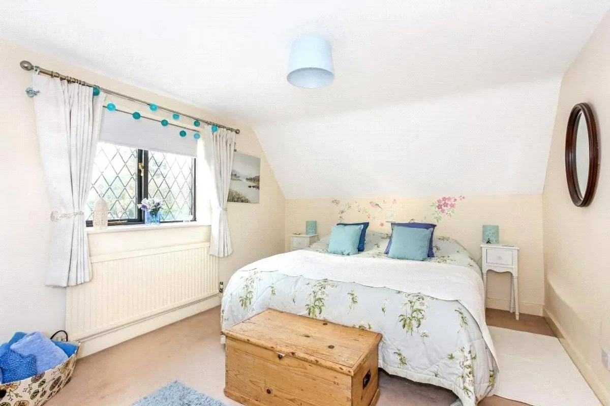 Yew Tree House, Monk Sherborne, RG26