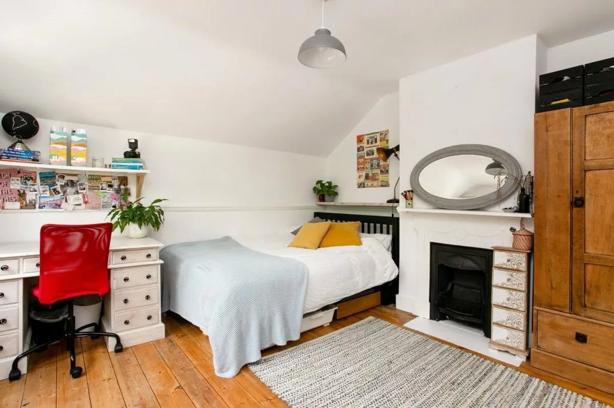 Sherfield Road, Bramley, RG26
