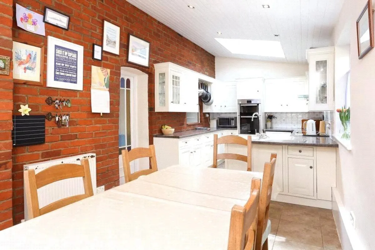 Ash Park Cottage, Steventon, RG25