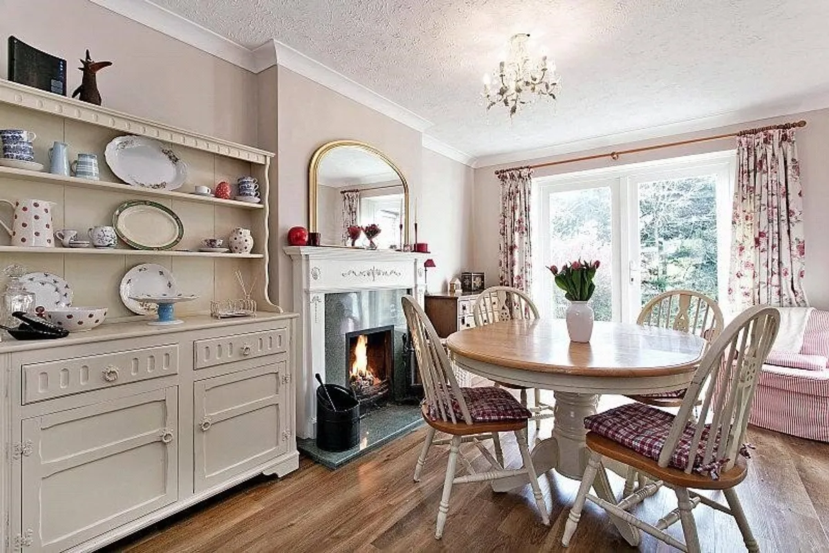 Meadow Rise, North Waltham, Basingstoke, RG25