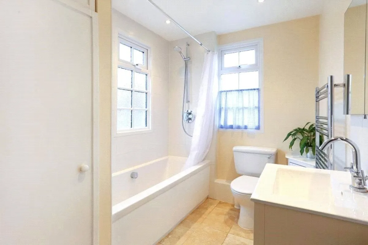 Ash Park Cottage, Steventon, RG25