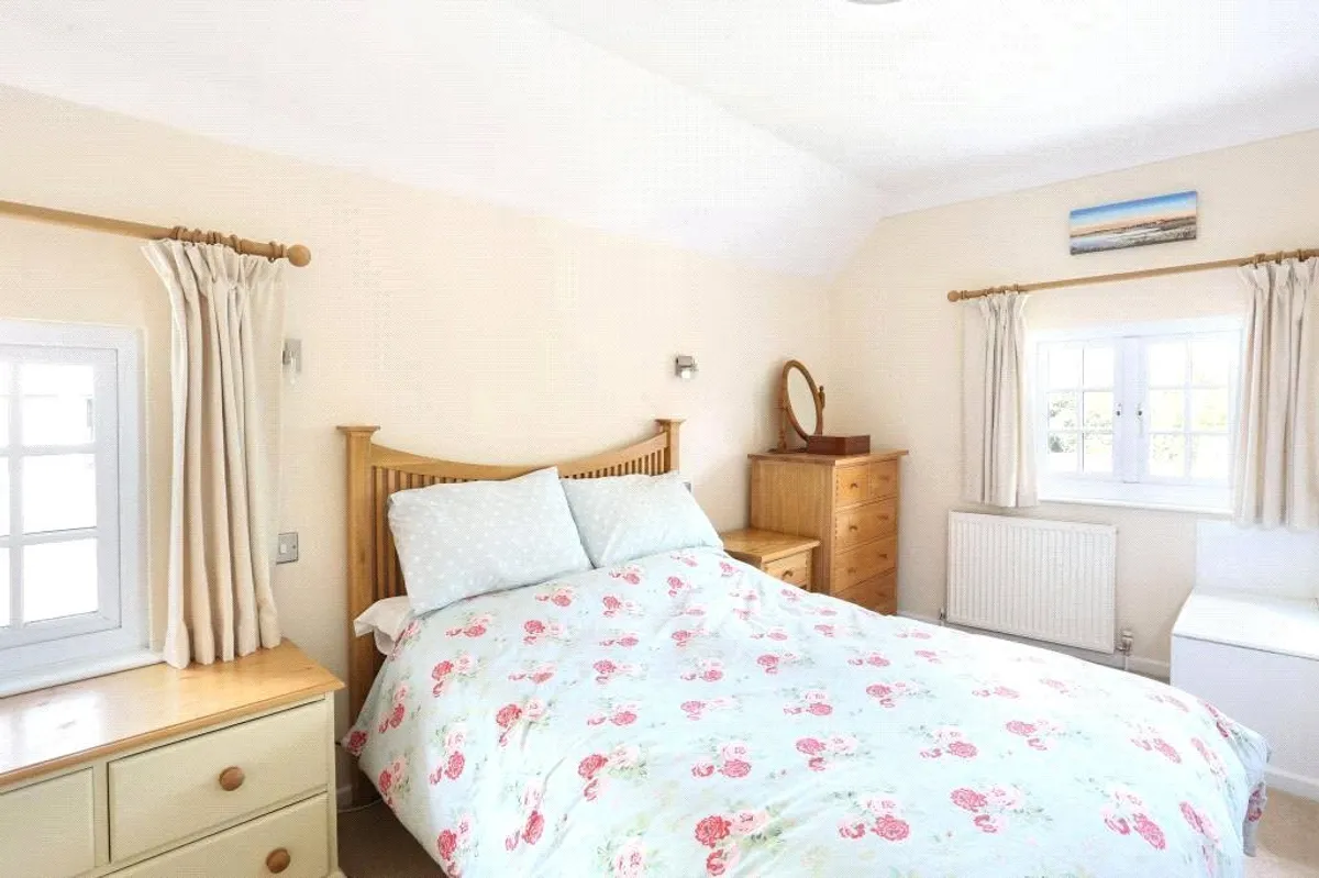 Ash Park Cottage, Steventon, RG25