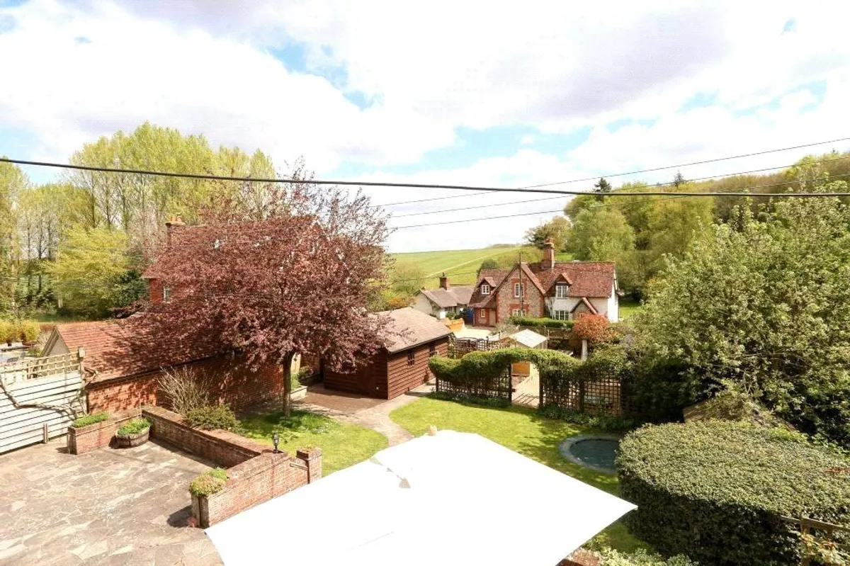 Ash Park Cottage, Steventon, RG25