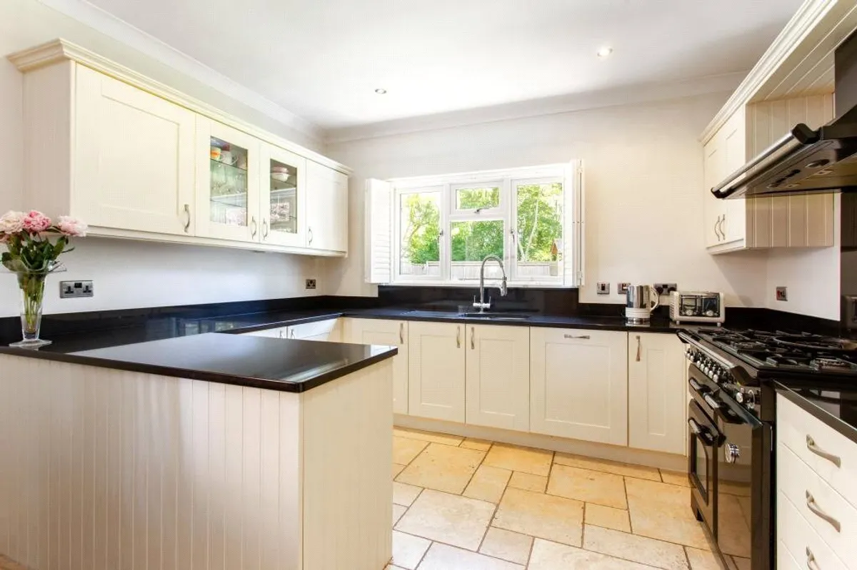 Pound Meadow, Sherfield On Loddon, Hook, RG27