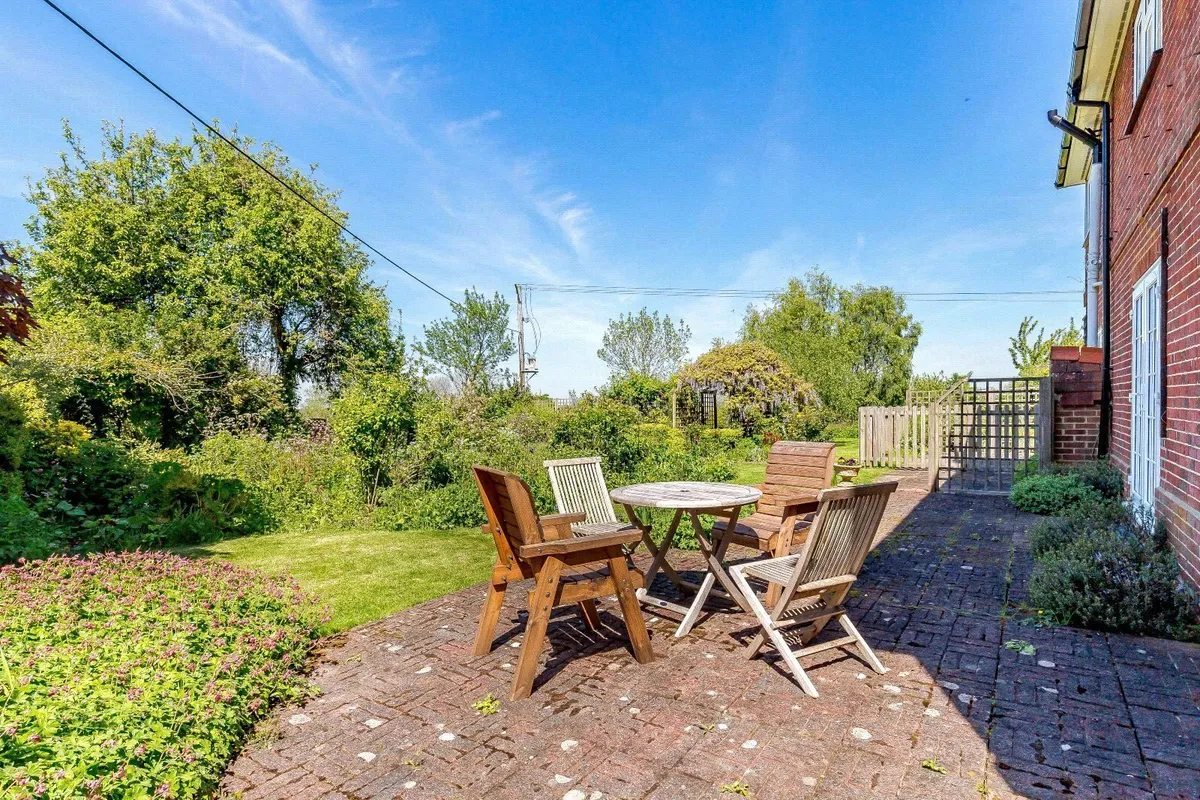 Knowl Hill, Kingsclere, RG20
