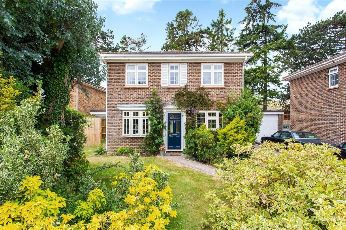Barn Lane, Oakley, RG23