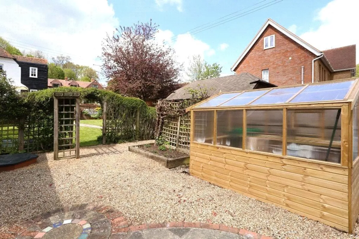 Ash Park Cottage, Steventon, RG25