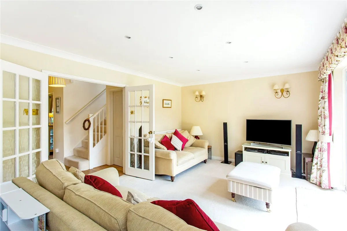 Barn Lane, Oakley, RG23