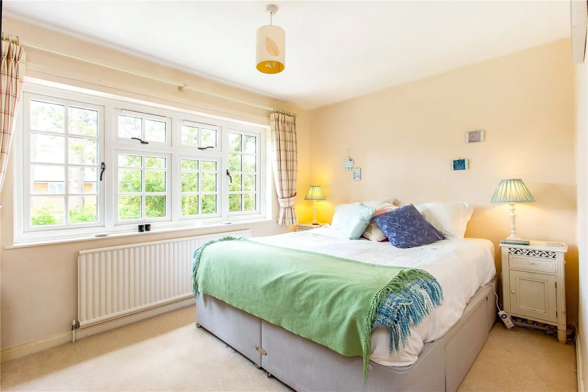 Barn Lane, Oakley, RG23