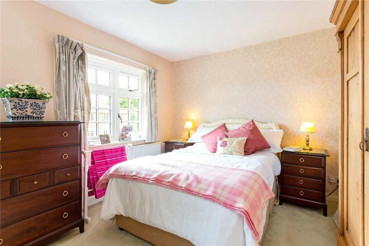 Barn Lane, Oakley, RG23