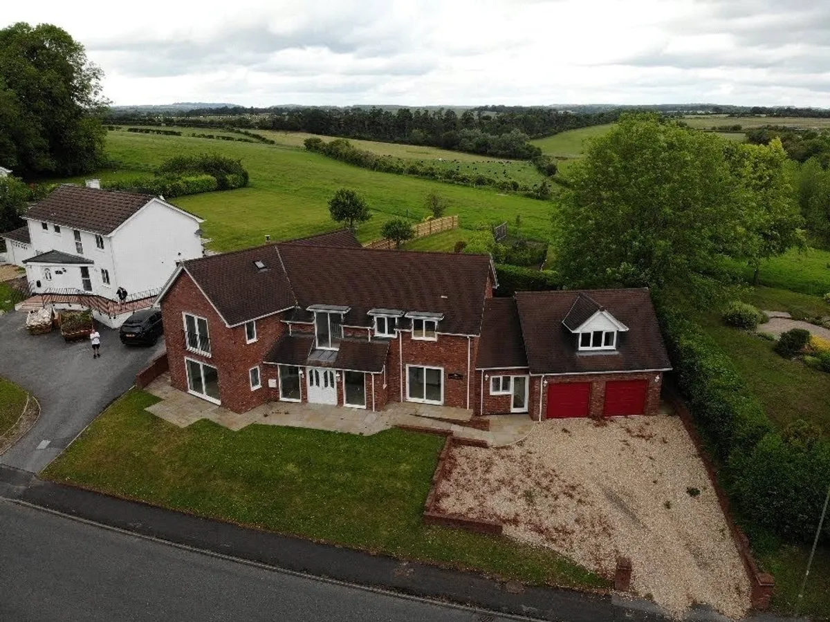 Lynch Hill Park, Whitchurch, RG28
