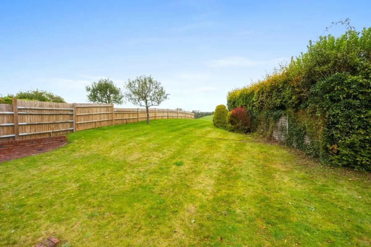 Lynch Hill Park, Whitchurch, RG28