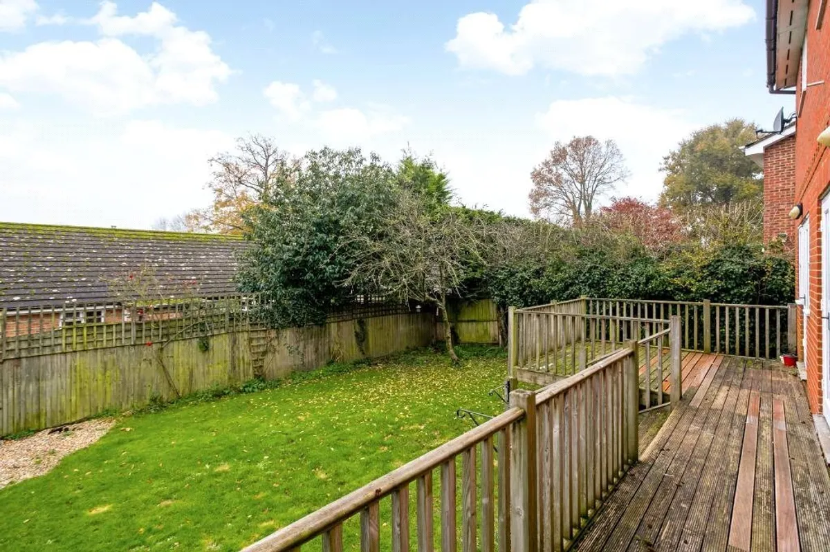 The Laurels, Little London, Nr Basingstoke, RG26