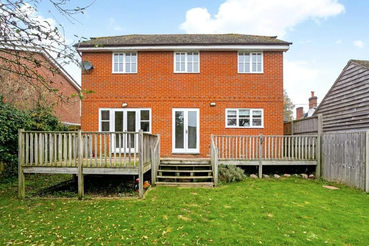 The Laurels, Little London, Nr Basingstoke, RG26