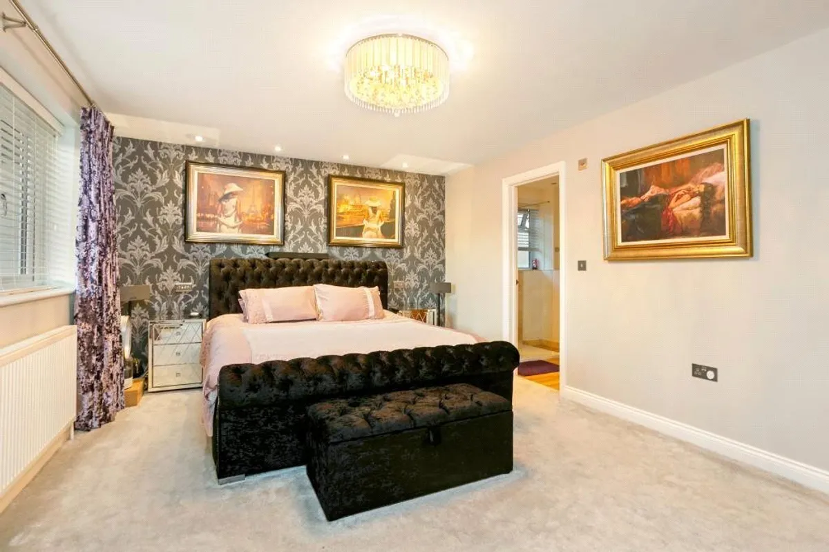 Kempshott Lane, Basingstoke, RG22