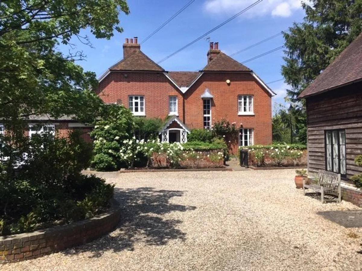 Olivers Lane, Bramley, RG26