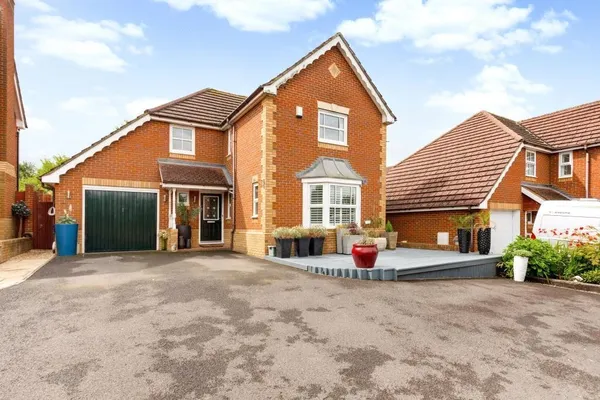 Firecrest Road, Gabriel Park, Basingstoke, RG22