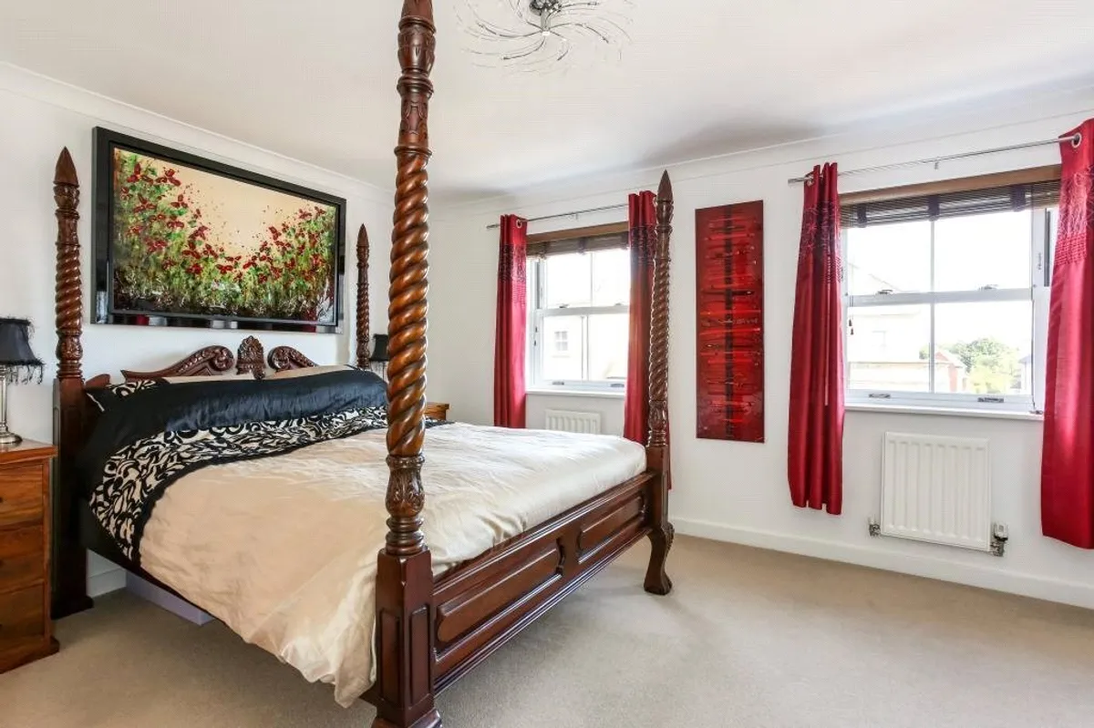 Rockbourne Road, Sherfield Park, Hook, RG27
