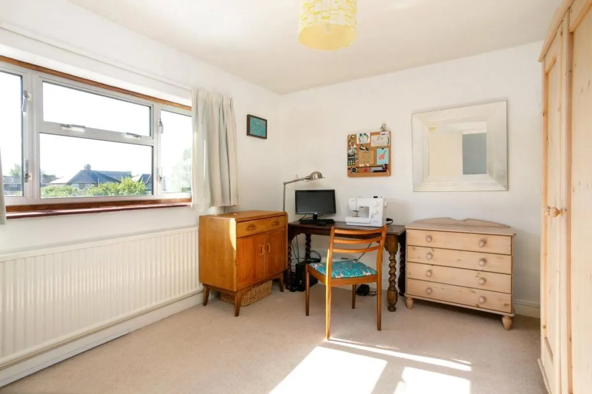 Northfield Road, Sherfield-On-Loddon, Hook, RG27