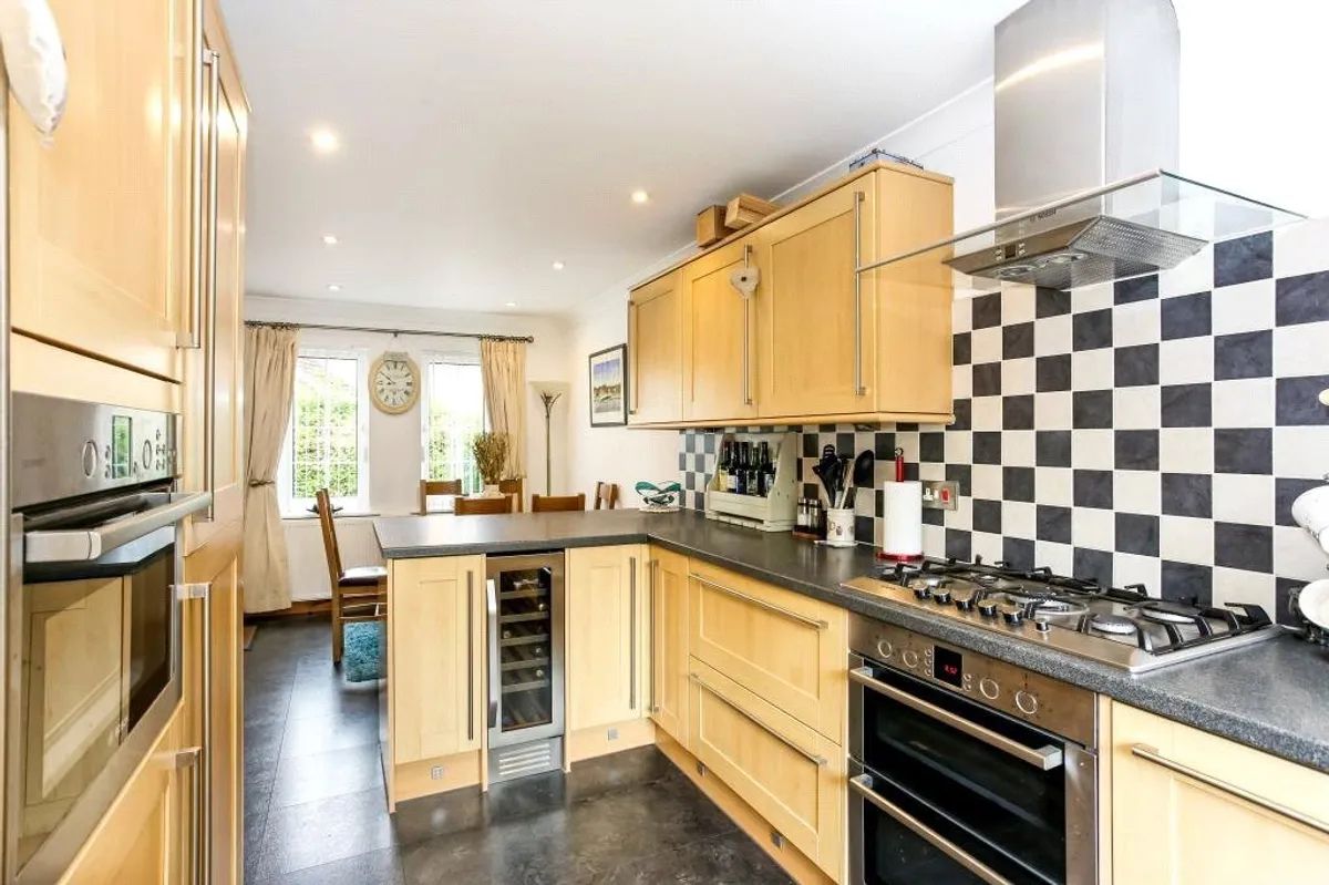 Juniper Close, Chineham, Basingstoke, RG24