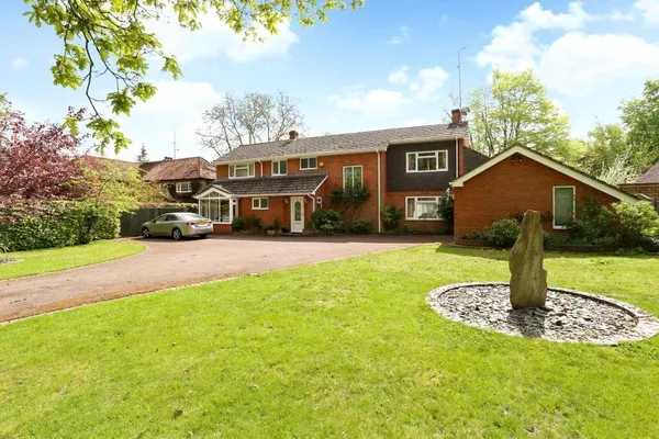 Skippetts Lane East, Basingstoke, RG21