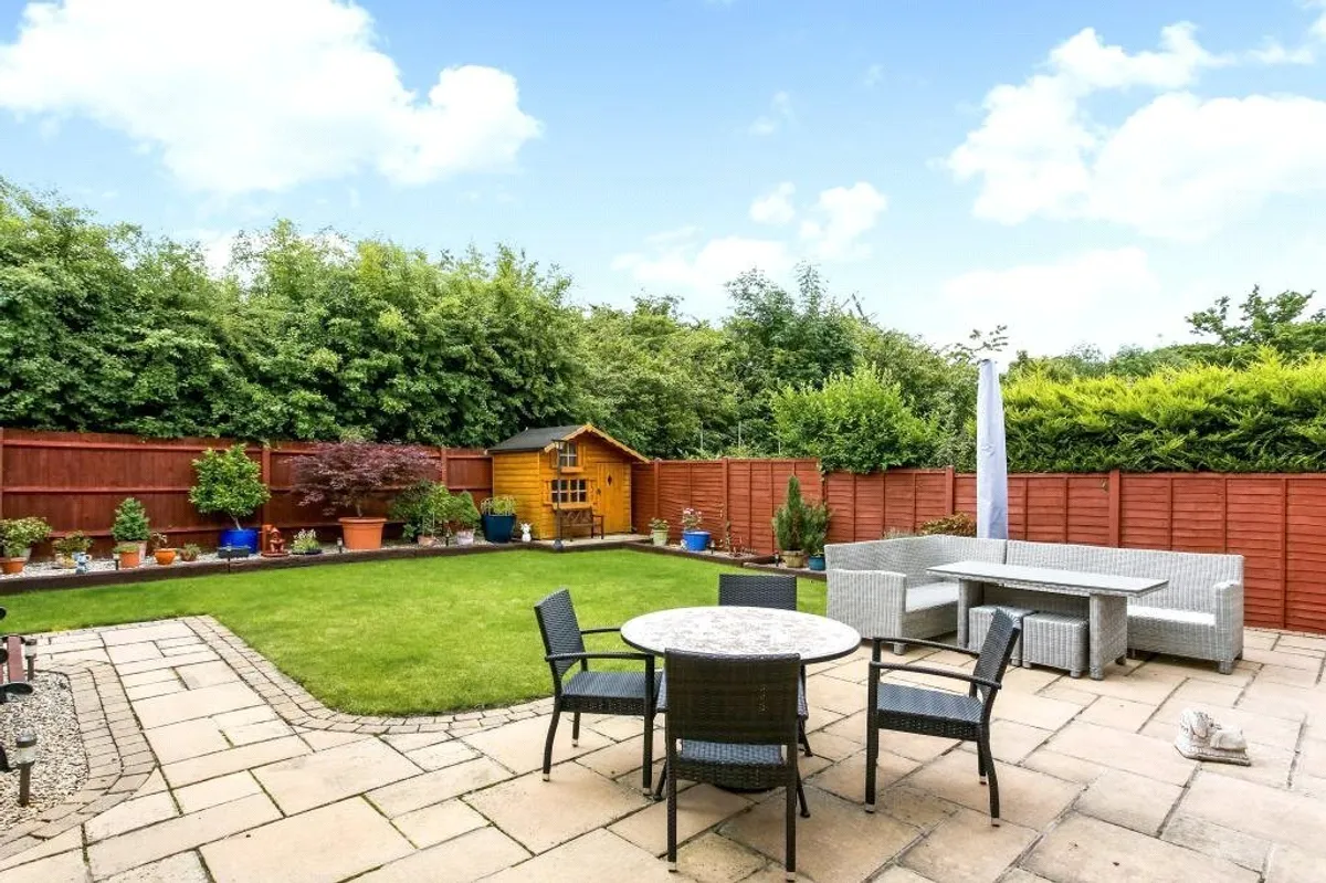 Juniper Close, Chineham, Basingstoke, RG24