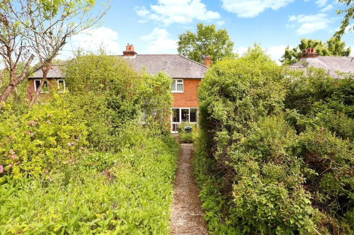 Southlea, Cliddesden, Basingstoke, RG25