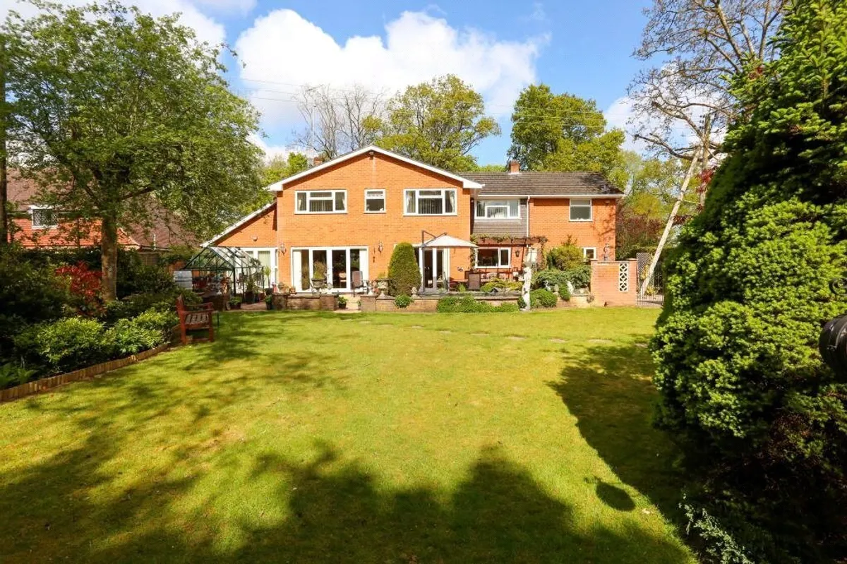 Skippetts Lane East, Basingstoke, RG21