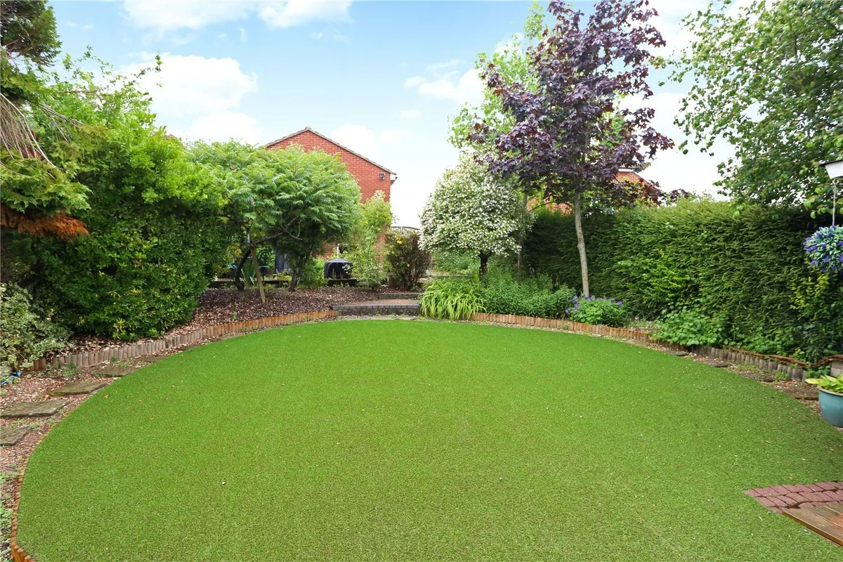 Southlea, Cliddesden, Basingstoke, RG25