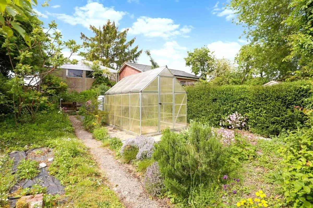 Southlea, Cliddesden, Basingstoke, RG25