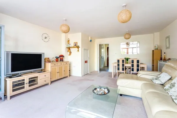 Peggs Way, Limes Park, Basingstoke, RG24