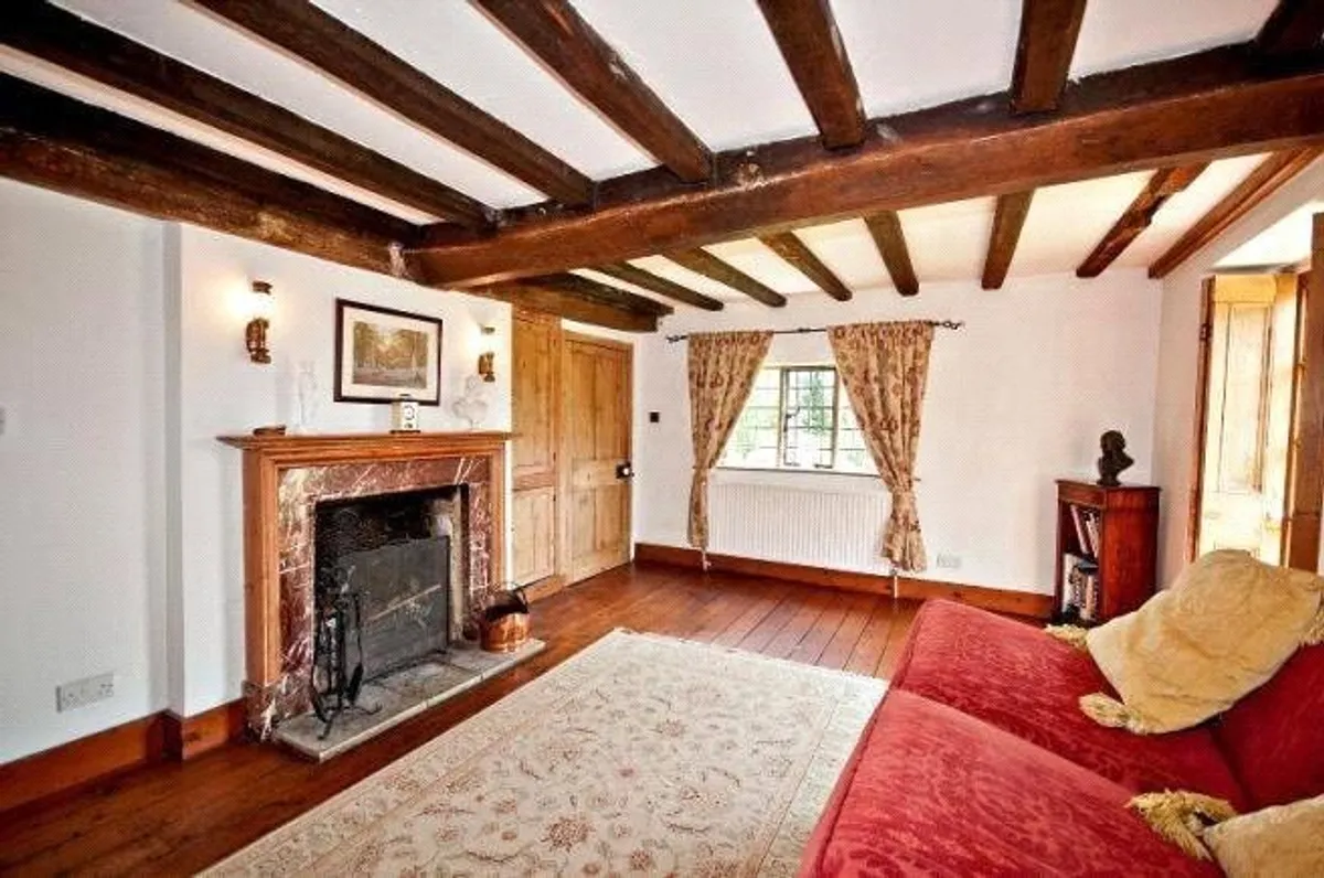 Reading Road, Sherfield-on-Loddon, Hook, Hampshire, RG27