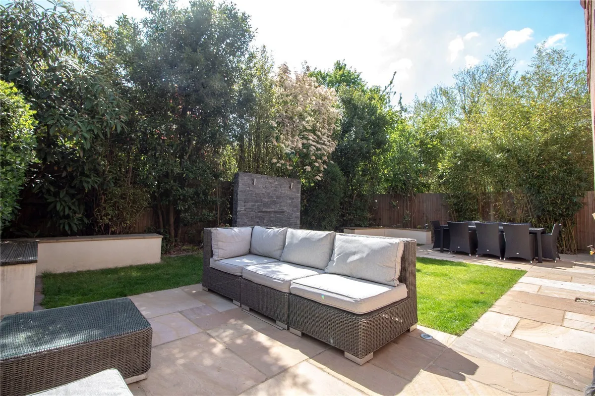 Hams Corner, Sherfield On Loddon, Hook, RG27