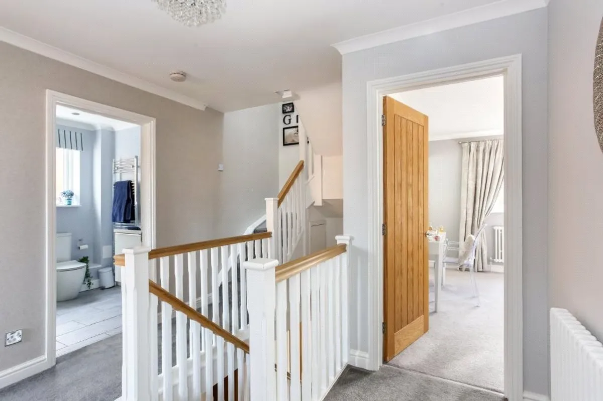 Reading Road, Chineham, Basingstoke, RG24
