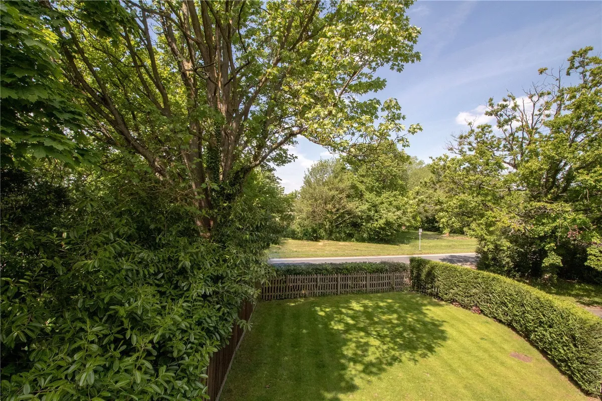 Hams Corner, Sherfield On Loddon, Hook, RG27