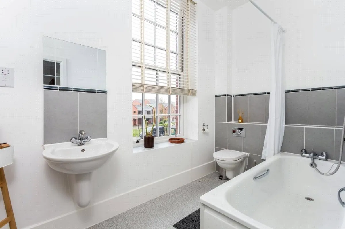 Canadian Way, Basingstoke, RG24