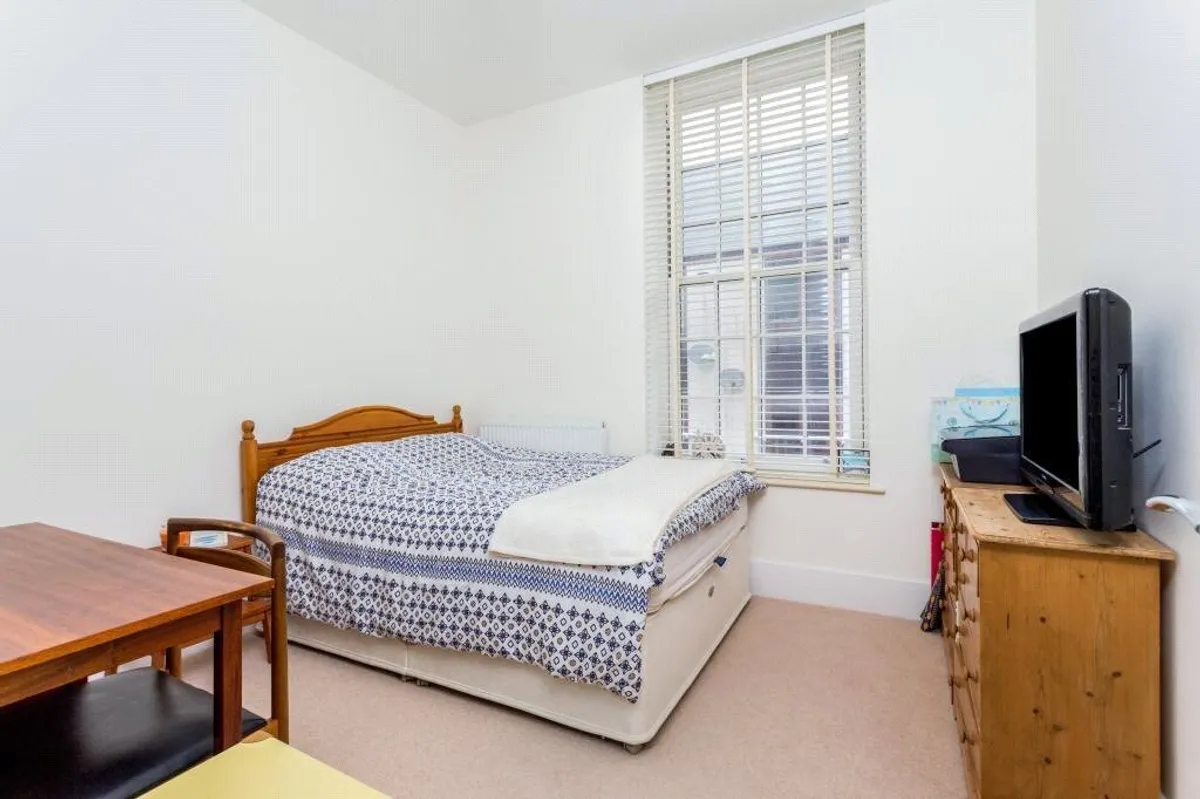 Canadian Way, Basingstoke, RG24