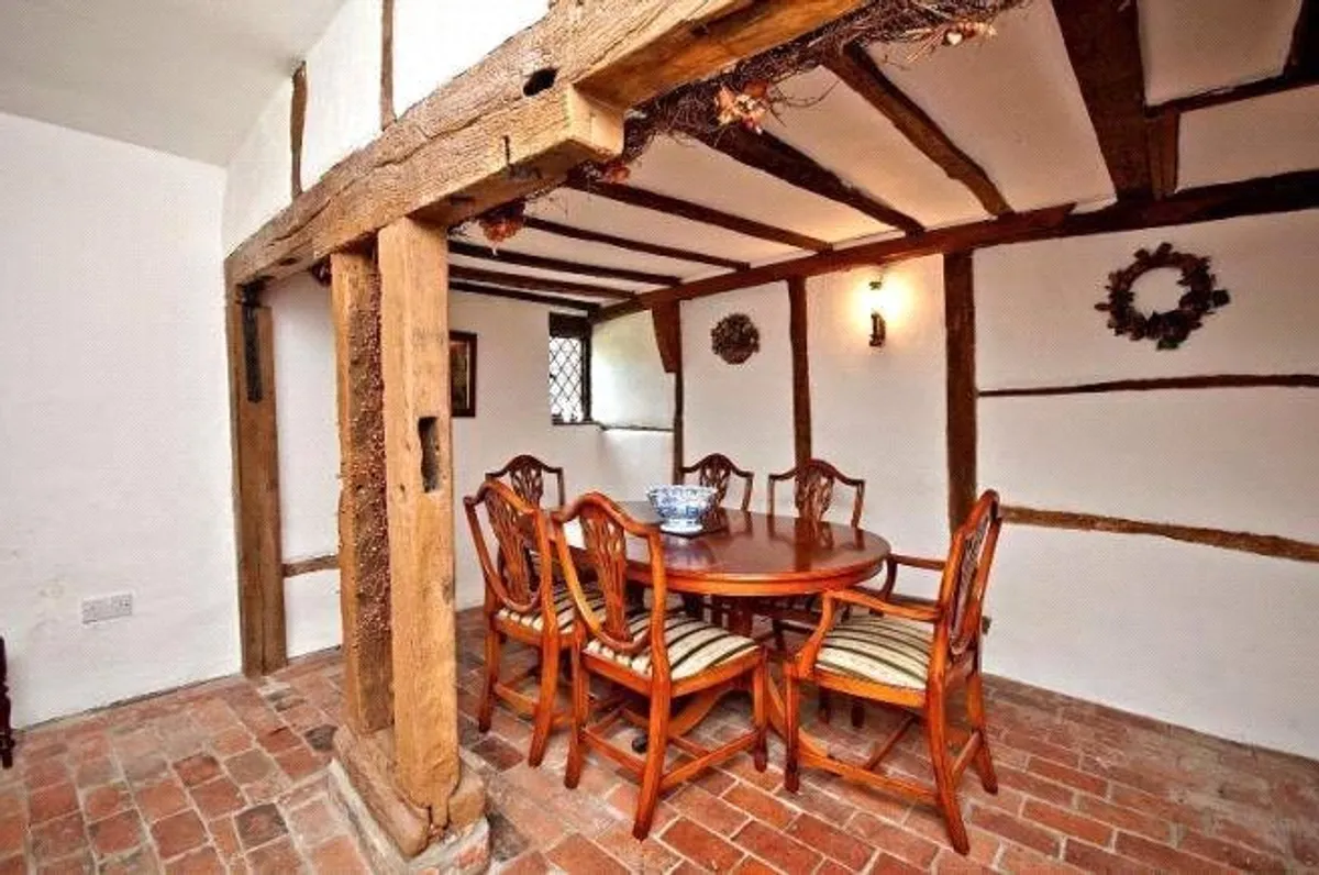 Reading Road, Sherfield-on-Loddon, Hook, Hampshire, RG27