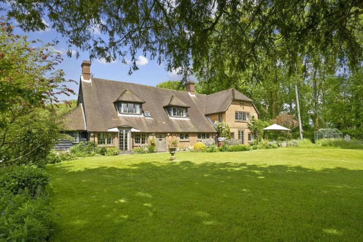 Tile Barn, Herriard, RG25