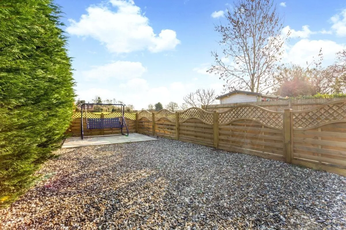 Tudor Close, Bramley, RG26