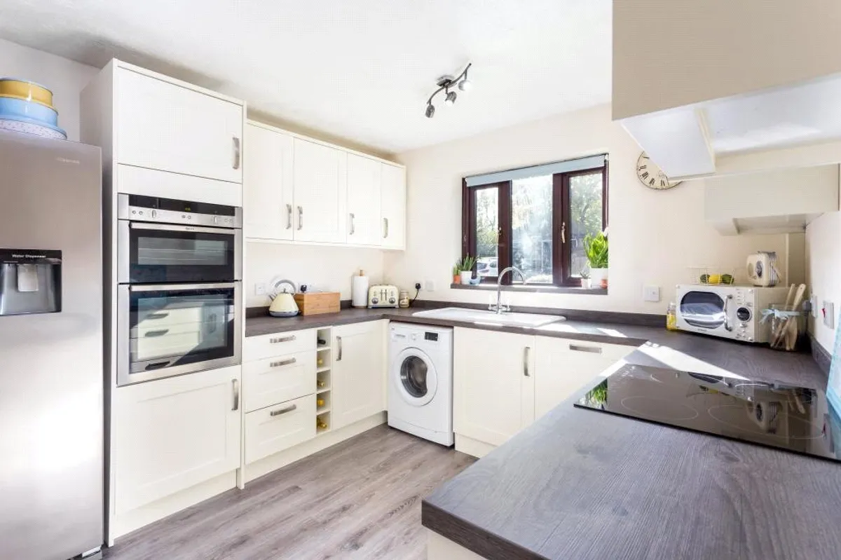 Burydown Mead, North Waltham, Basingstoke, RG25