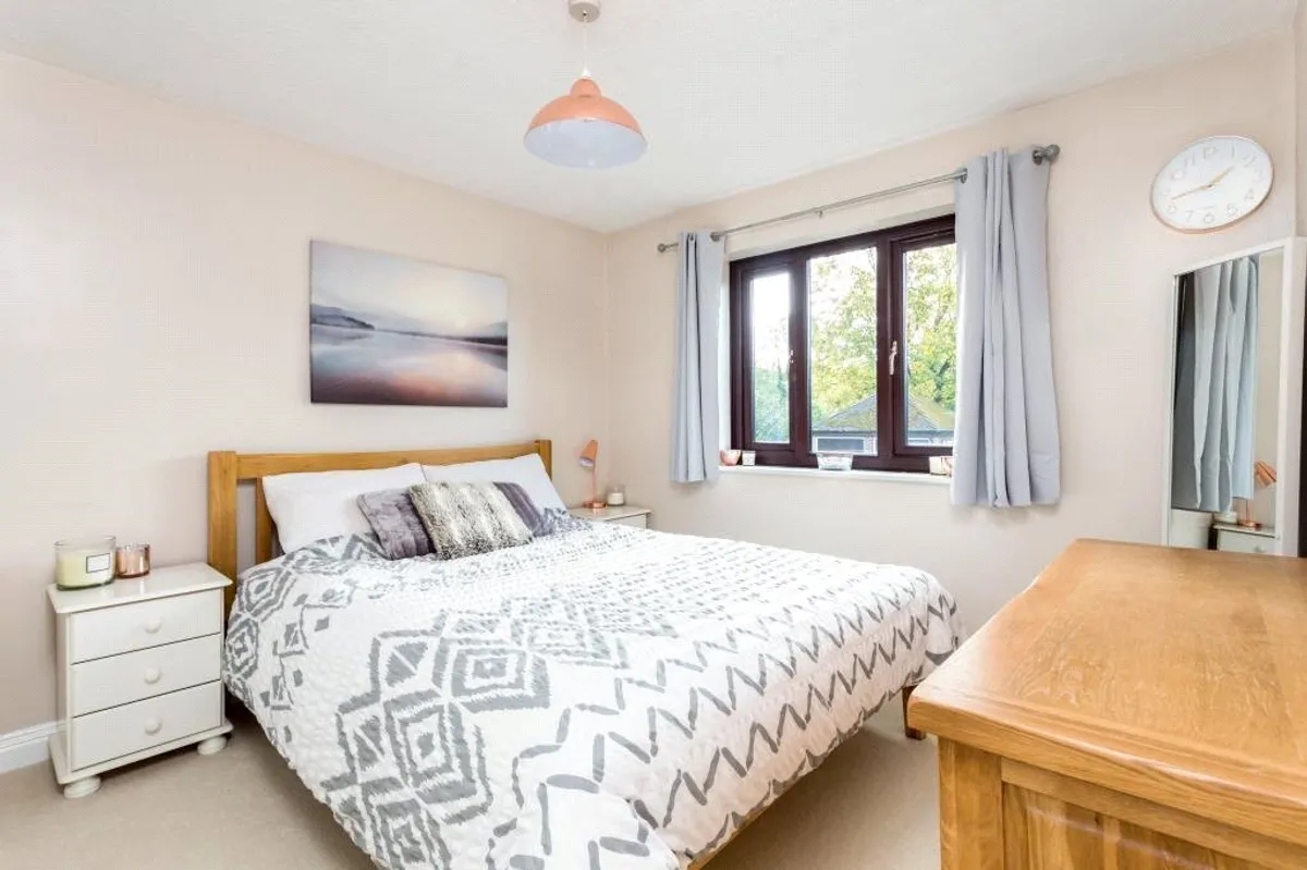 Burydown Mead, North Waltham, Basingstoke, RG25