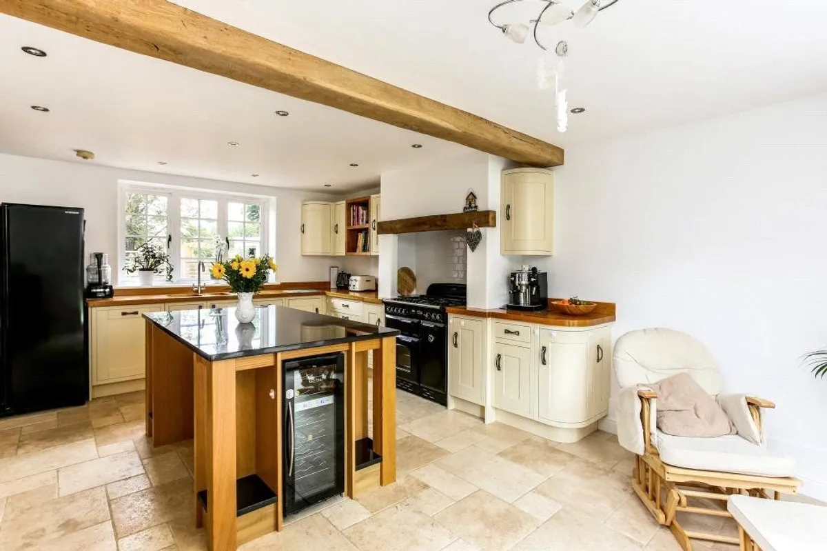Woodside Cottage, Stockbridge Road, North Waltham, RG25