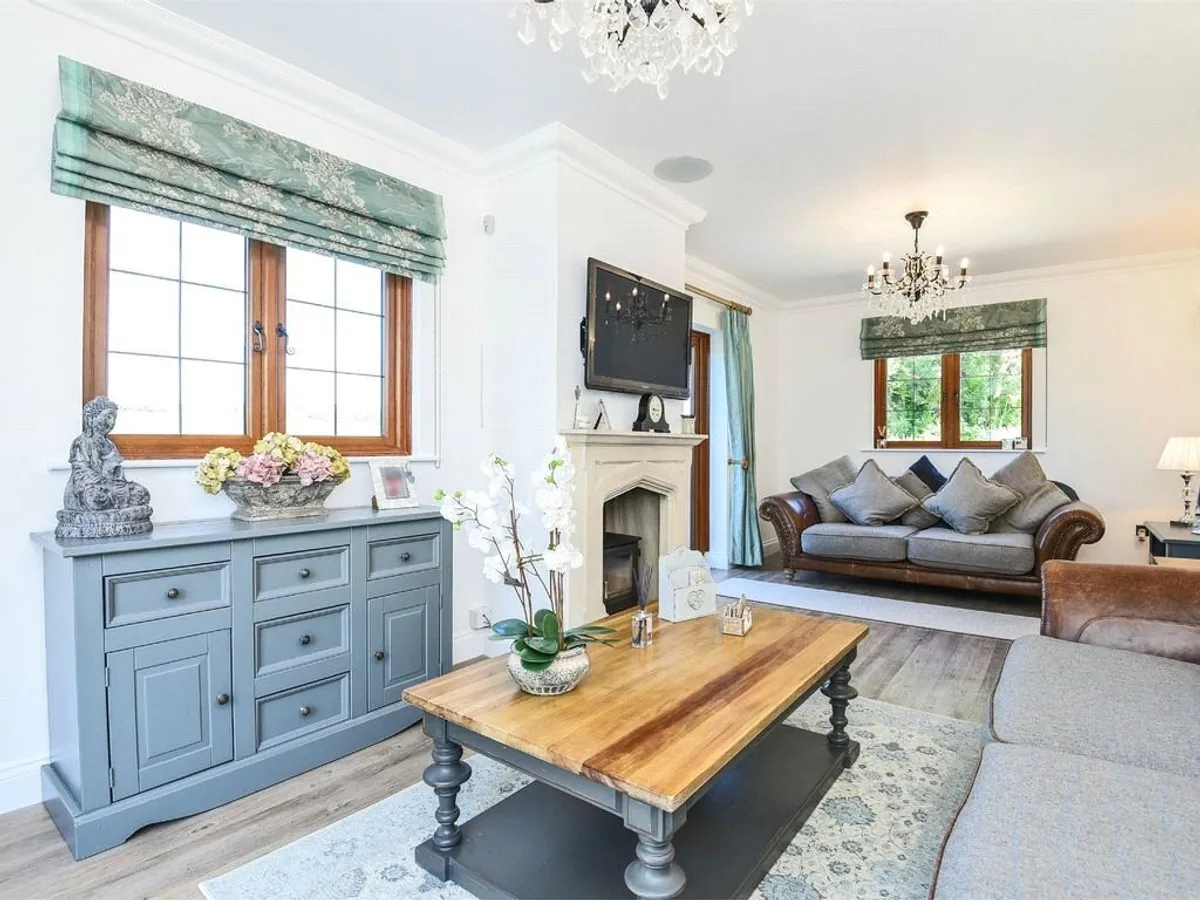 Breach Farm Cottages, Dummer, RG25
