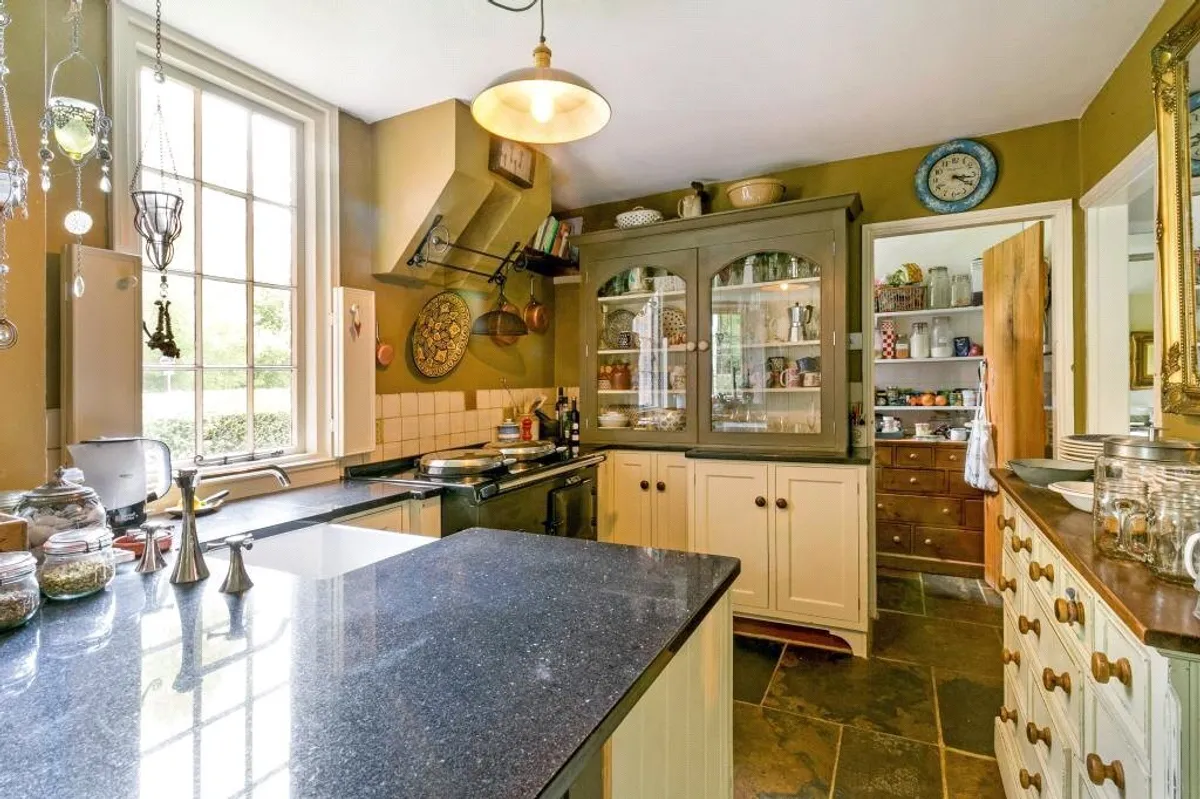 Bramley Corner, Bramley, RG26