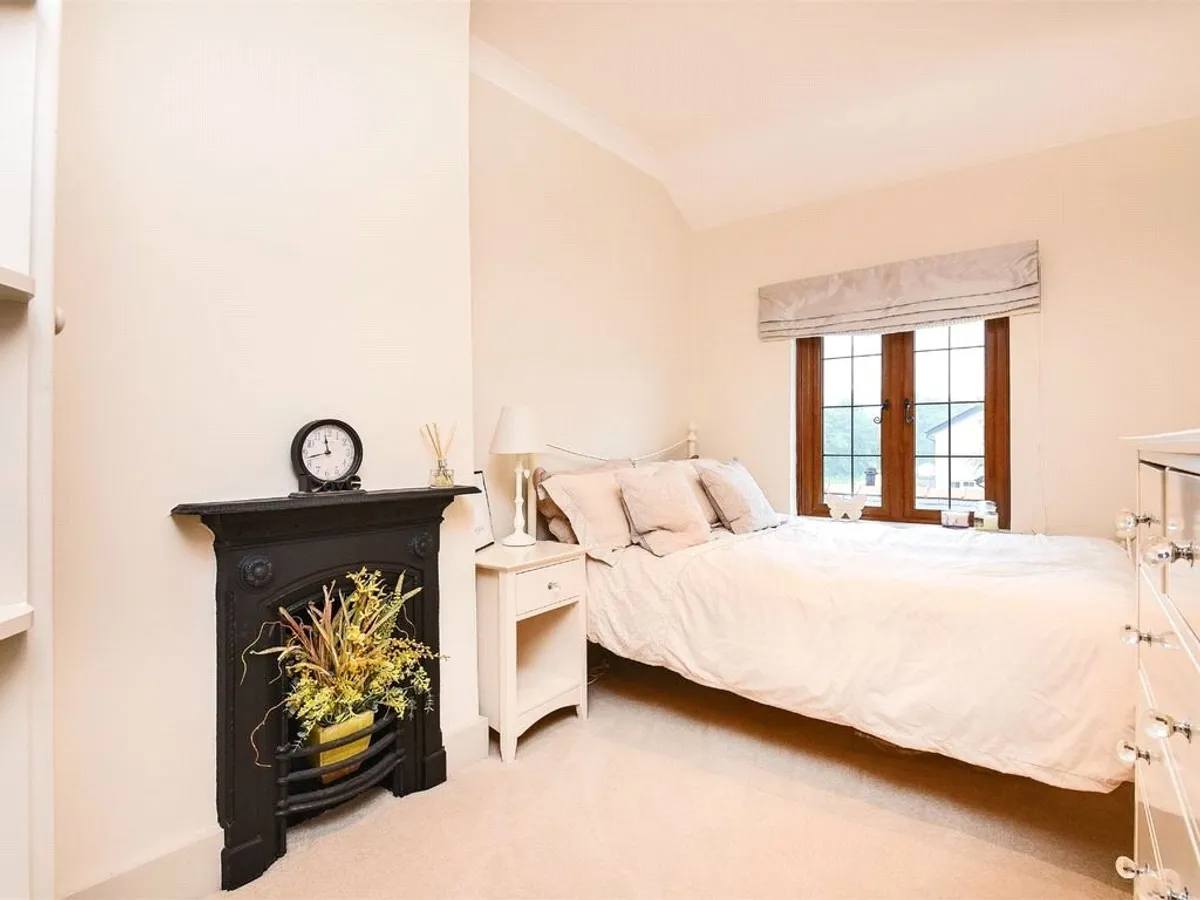 Breach Farm Cottages, Dummer, RG25